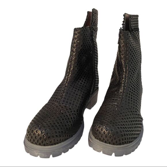 Papucei Shoes - Papucei New Women’s Boots Garson Leather Black